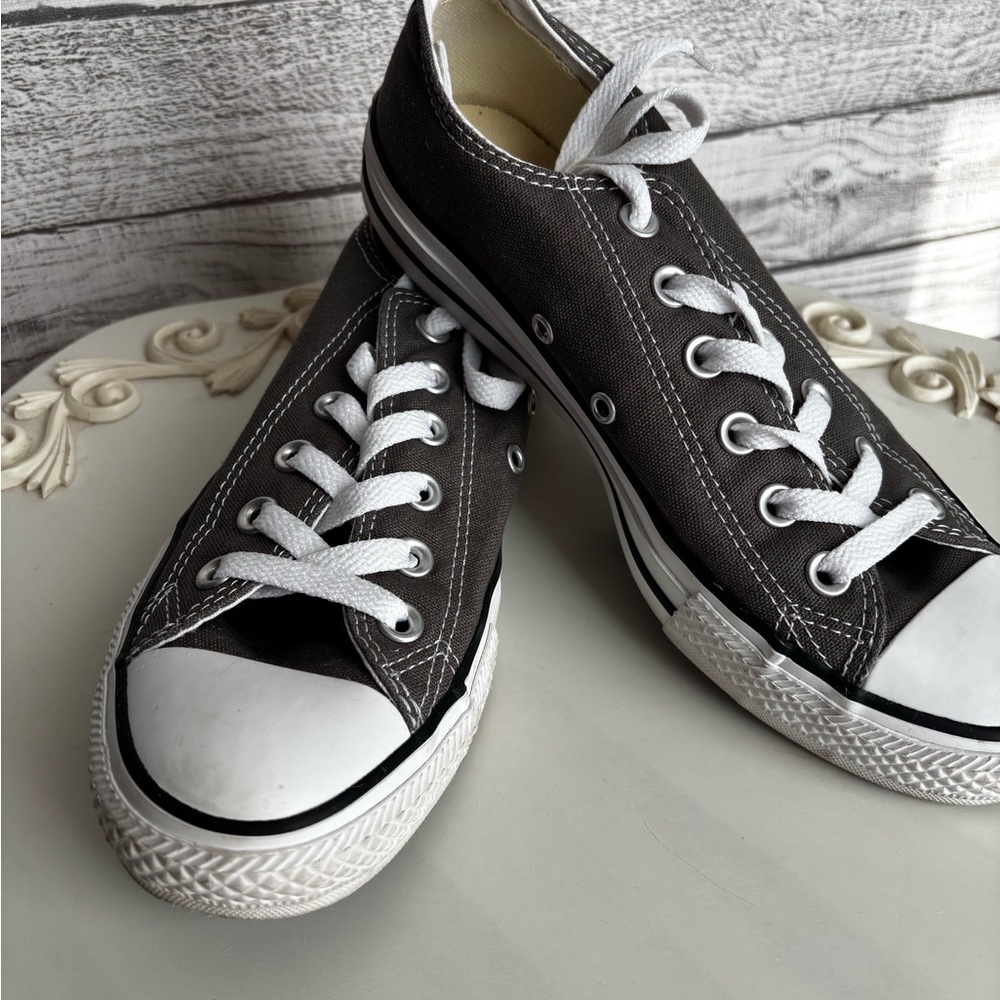 Converse Gray Sneakers